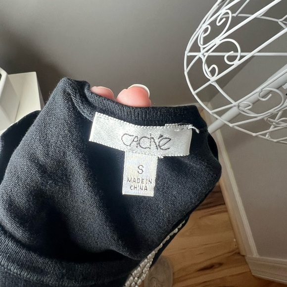 Cache Y2k/90s Black Sweater Short Sleeve Beaded Pearl Knit Top Size S Silk - Picture 4 of 4